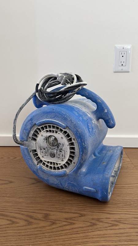 B-Air VP-25 Commercial Air Mover Blower Fan 1/4 HP Blue - Used Works Great