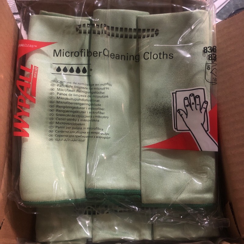 WypAll 83630 15-3/4″ x 15-3/4″ Reusable Microfiber Cloths – Green (24/CT) New