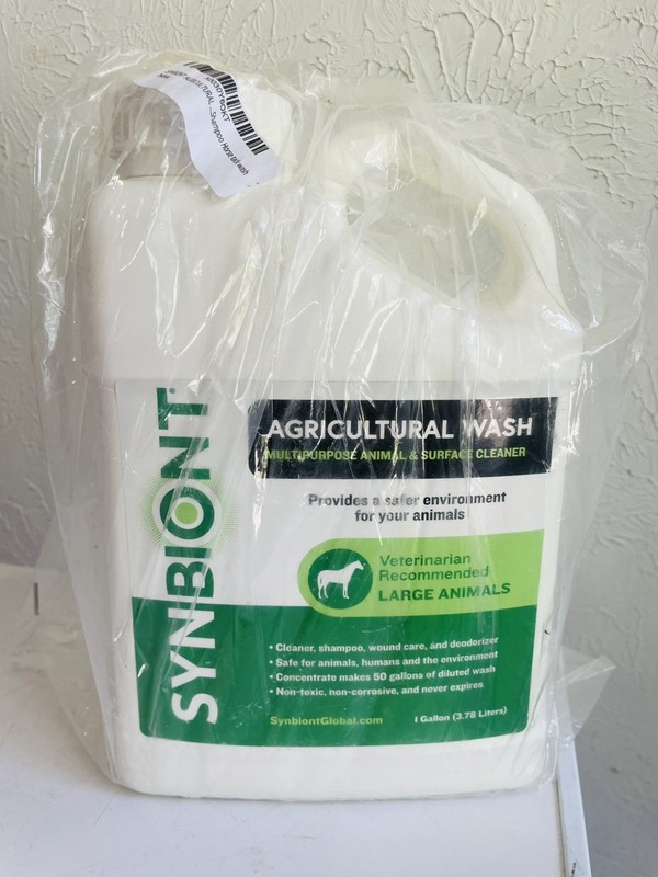 1 Gallon Synbiont Agricultural Wash – LARGE ANIMALS – Cleaner Shampoo