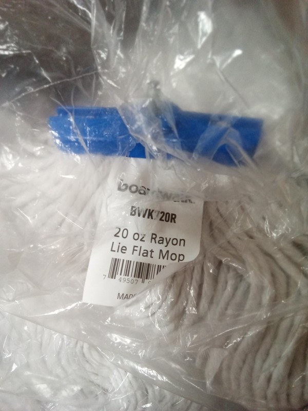 Boardwalk 720R 20 oz Economical Lie-Flat Rayon Fiber White Mop Head (12/Ct) 063 gallery
