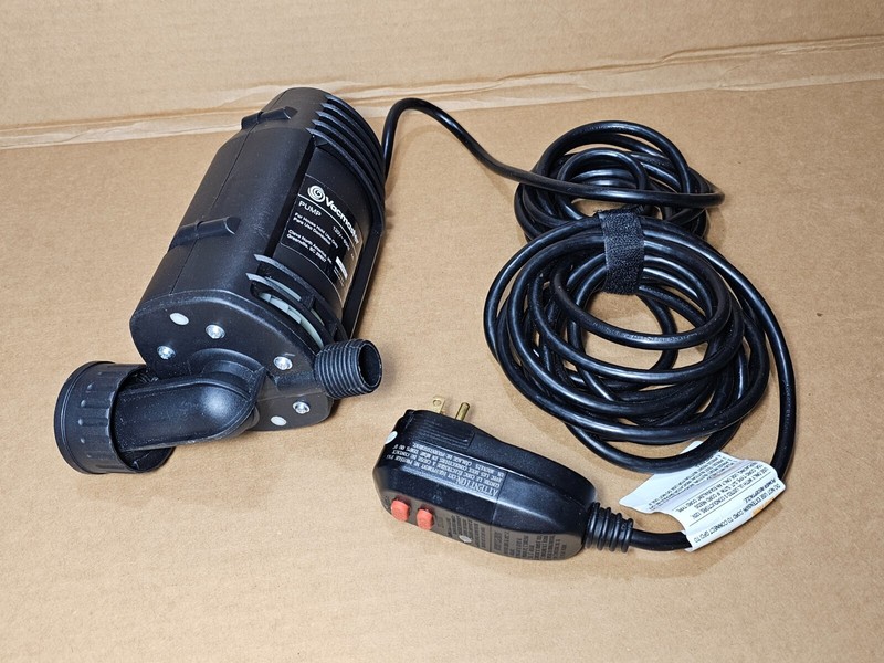 Vacmaster PE401 Polypropylene Wet & Dry Vacuum Pump. 120V, 60 Hz, 4 Amp