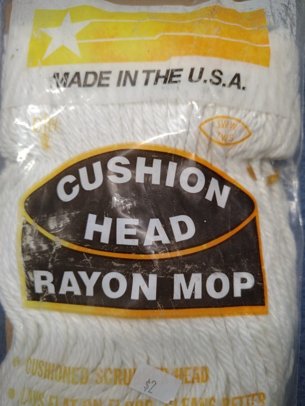 J.W. Mfg. Co. Cushion Head Rayon Mop JUMBO Replacement Head #14 gallery