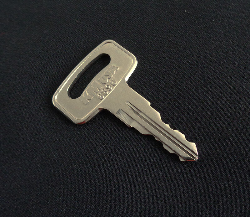 KEY FOR ADVANCE WARRIOR ST, ADHANCER W28-C, W32-C WALK BEHIND SCRUBBERS, 21i