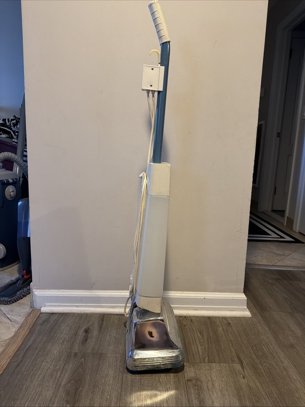 Vintage REGINA Heavy Duty 3 Speed Rug Shampooer Floor Polisher USA MADE P794B gallery
