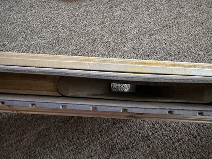 30" SQUEEGEE ASSEMBLY FOR TORNADO, KARCHER SCRUBBERS, UNKNOWN SCRUBBER MODEL gallery