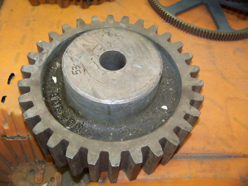 Boston Spur Gear B Hub 30 Teeth Approx. 1 3/8″ Bore No. 30B
