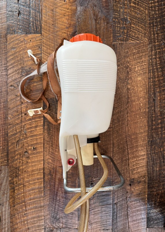 Back Pack Pressure Sprayer 15 Ltr Tank, Straps & Hose OEM Service Master Hvy Dty gallery