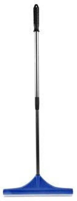 Westpak Carpet, Artificial Turf Rake 18 Wide Telescopic Handle 35 to 60in gallery