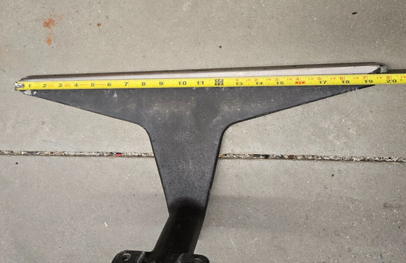 TENNANT 20" Floor Carpet Extraction Tool Nozzle Attachment (Unknown Part#) gallery