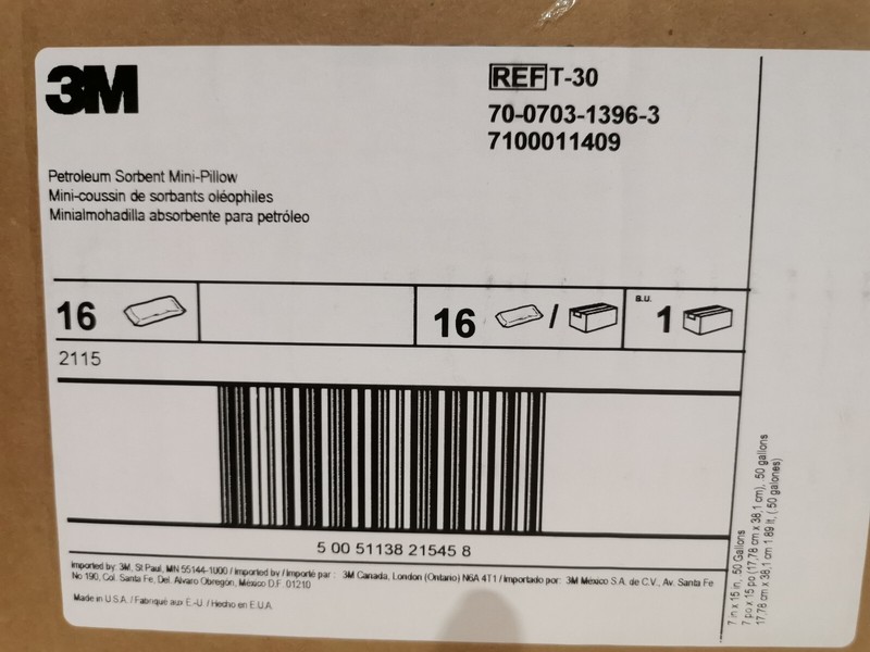 3M Petromeum mini pillow P-300 chemical sorbent 16 per case Ref T-30 70-0703