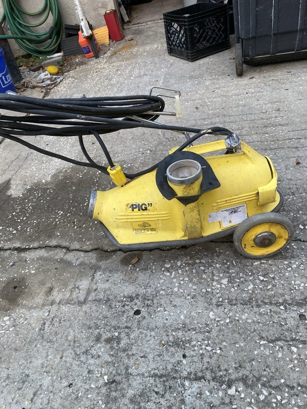 NSS M-1 PIG COMMERCIAL VACUUM Motor and Motor Housing Wheels Tested Works Great!