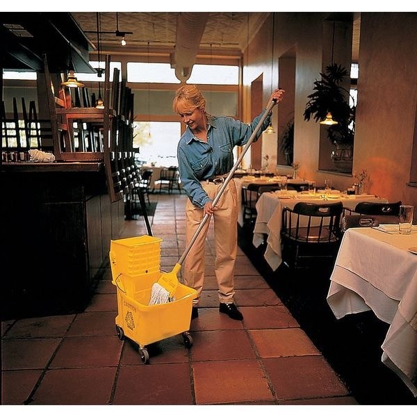 Rubbermaid Commercial Fgv11600wh00 1 In String Wet Mop, 16 Oz Dry Wt, Slide On gallery