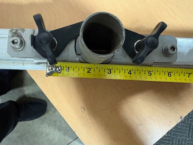 30" SQUEEGEE ASSEMBLY FOR TORNADO, KARCHER SCRUBBERS, UNKNOWN SCRUBBER MODEL gallery