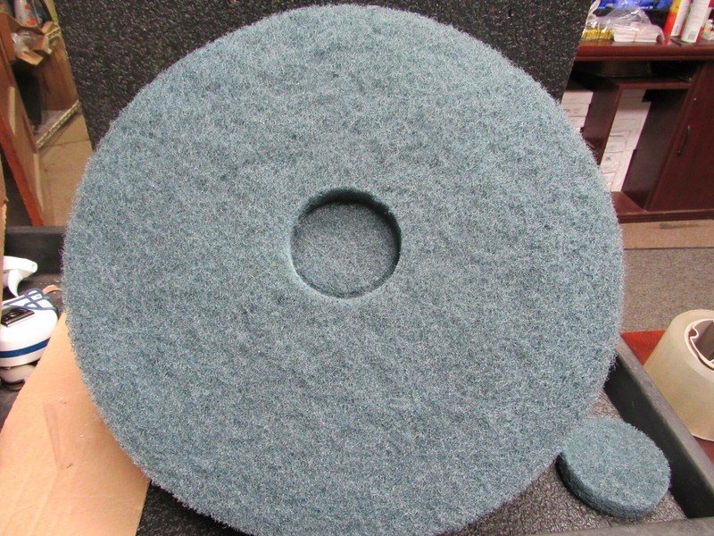 3M 16 in Non-Woven Nylon/Polyester Fiber Round Scrubbing Pad, 5PK 5300,(C)