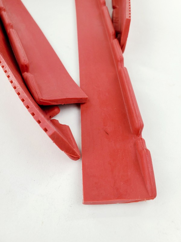 NSS Squeegee Blades 32 inch 2pc Kit 2793009 (Red) Front& Rear Molded Linatex OEM gallery