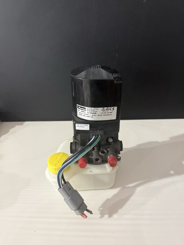 Tennant M17 36 Volt Hydraulic Pump Assy. 4022908 9015013 Used