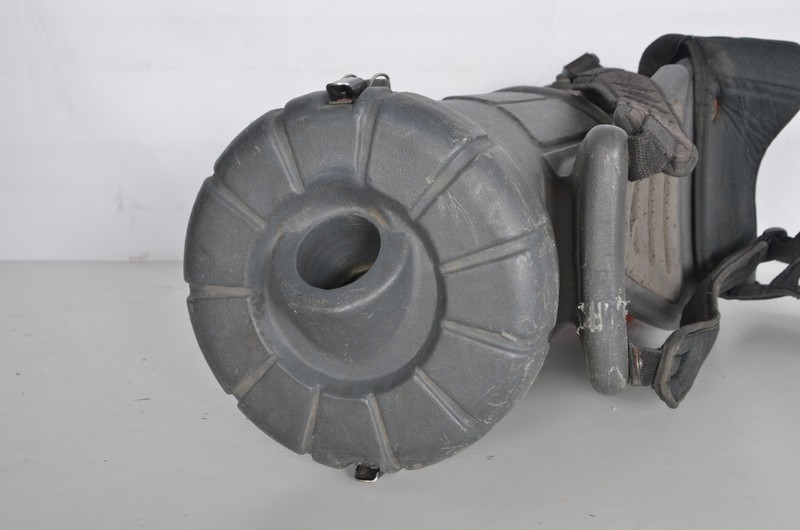 Sandia Raven XP 10-Quart Commercial Style Backpack Vac Vacuum - Tested Working gallery