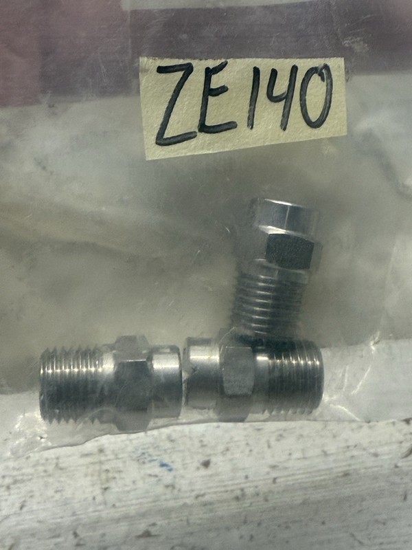 Bex 1/4F5015 316SS 1/4″ NPT Flat ( V ) Spray Nozzle Set of 3