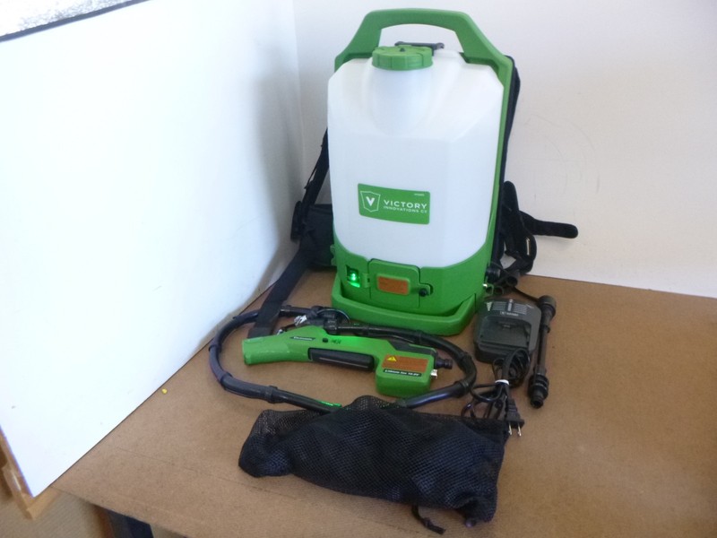 Victory Innovations VP300ES Electrostatic Backpack Sprayer – Looks Unused