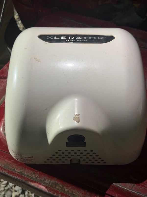 Xlerator White steel Excel XL-BW-ECO Hand Dryer (Untested)