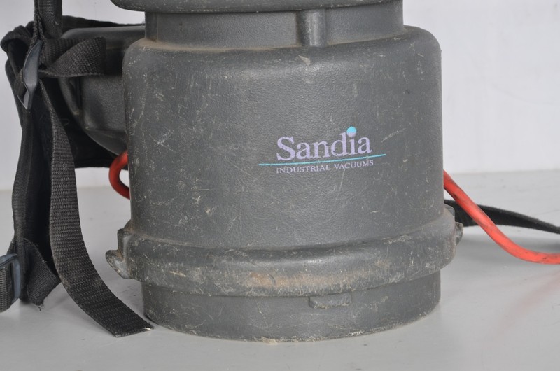 Sandia Raven XP 10-Quart Commercial Style Backpack Vac Vacuum - Tested Working gallery