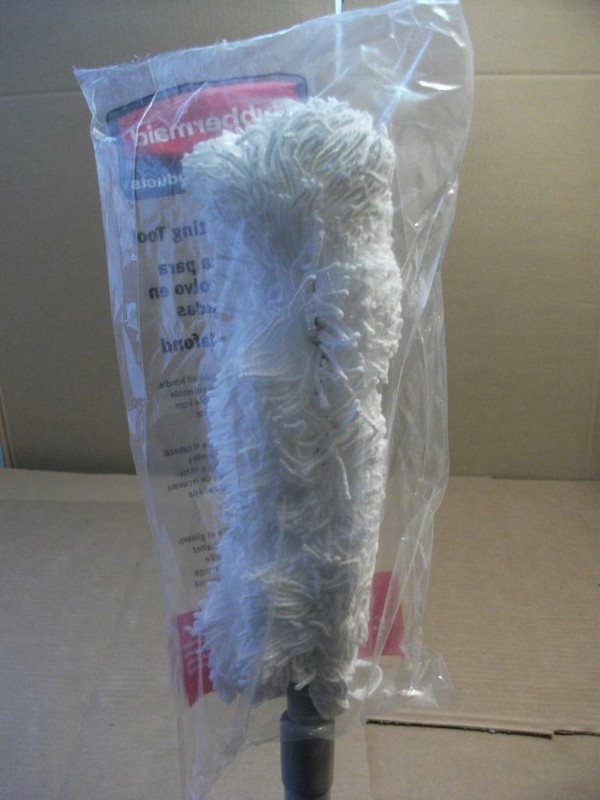Rubbermaid Extendable Overhead Dusting Tool, Dust Mop T130, Extends to 102" ~ gallery