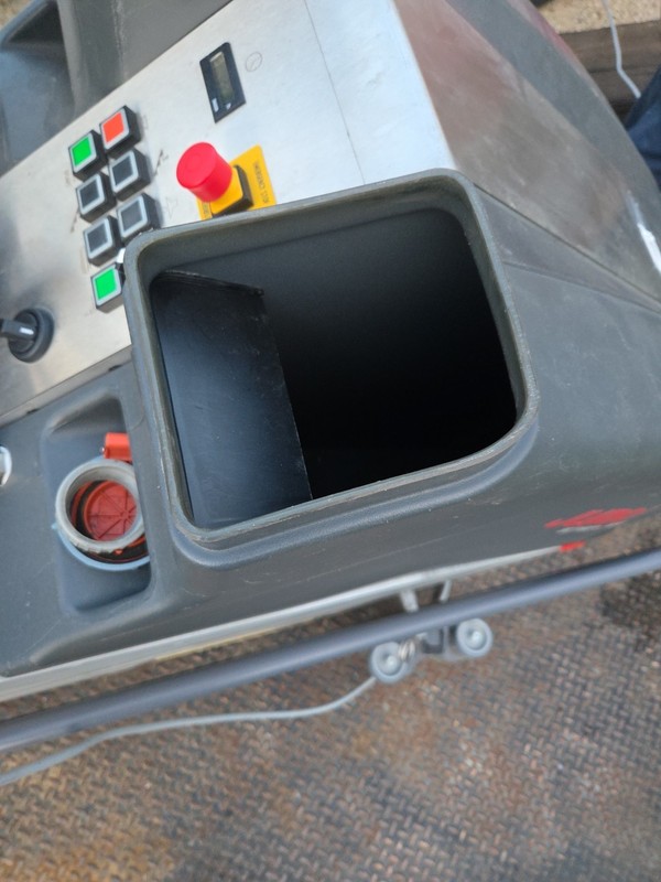 Escalator cleaning Machine JUMA Step 100 Walk-Behind Sweeper Corded Electric gallery