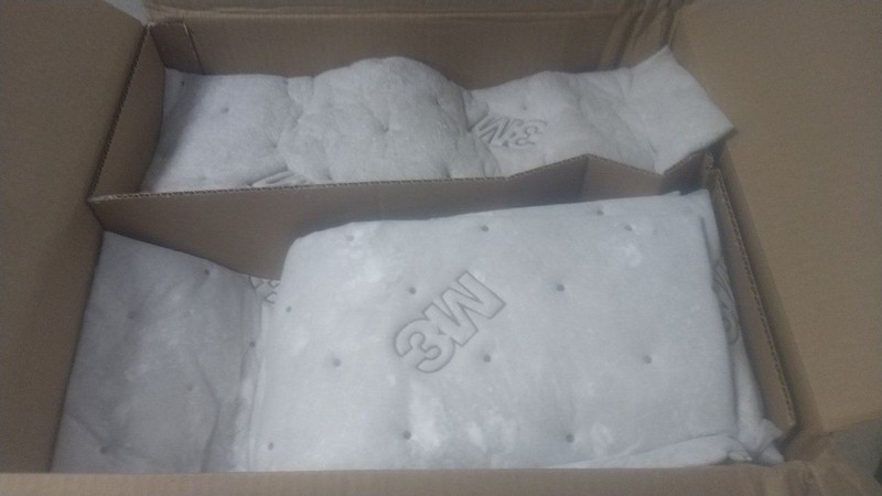 3M M-PD720GG 100 Pk 7-1/2 In x 20-1/2 In Size Gray Absorbent Pad gallery