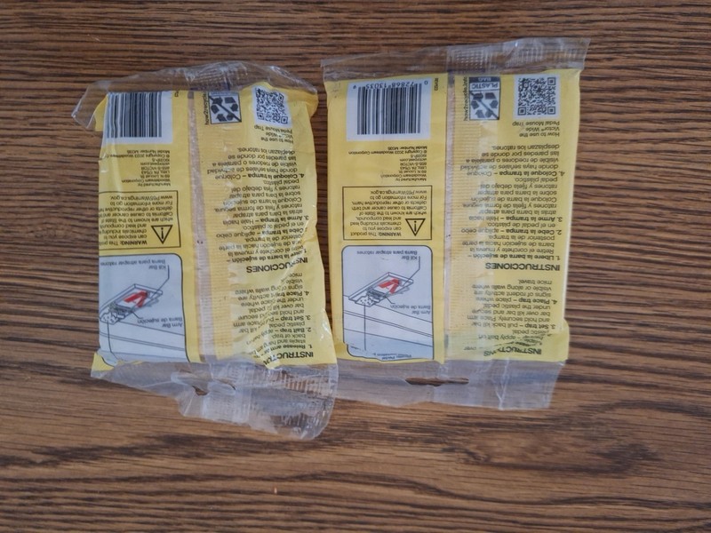 Victor Wide-Pedal Mouse Traps (4 Traps) Powerful And Effective High Catch Rate gallery