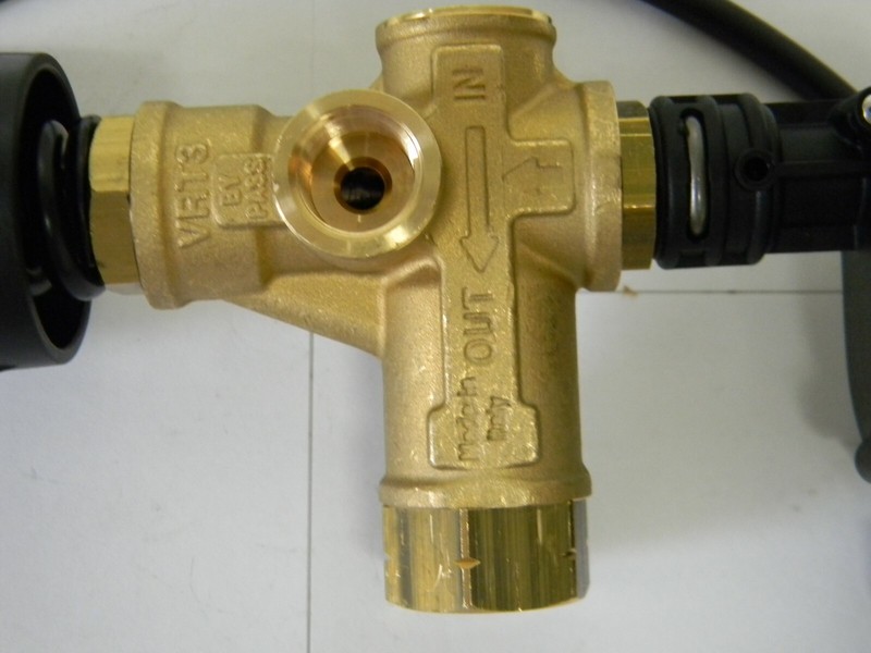 Annovi Reverberi Mecline VRT3-310PS6 Unloader with Pressure Switch 4500 PSI gallery