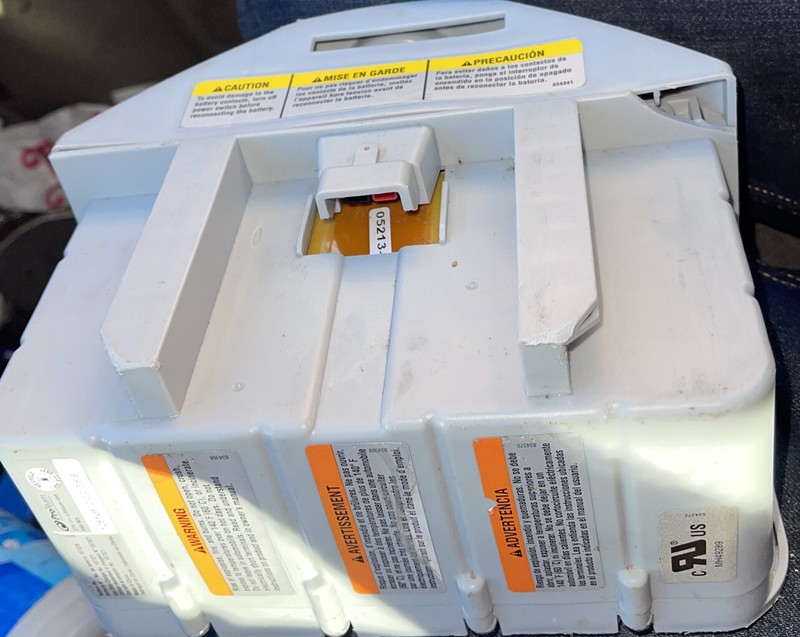 ProTeam 107320 37V 12Ah Battery Working In Good Coditio gallery
