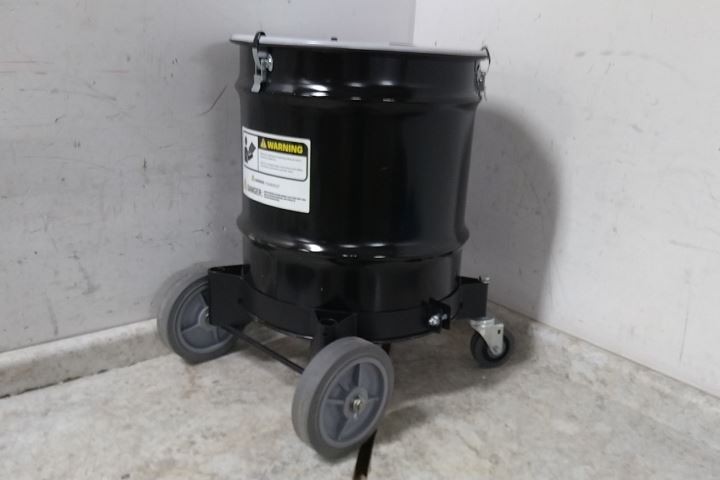 Guardair SS2020 20 Gal Tank Capacity Air-Powered Cordless Cart Sprayer gallery