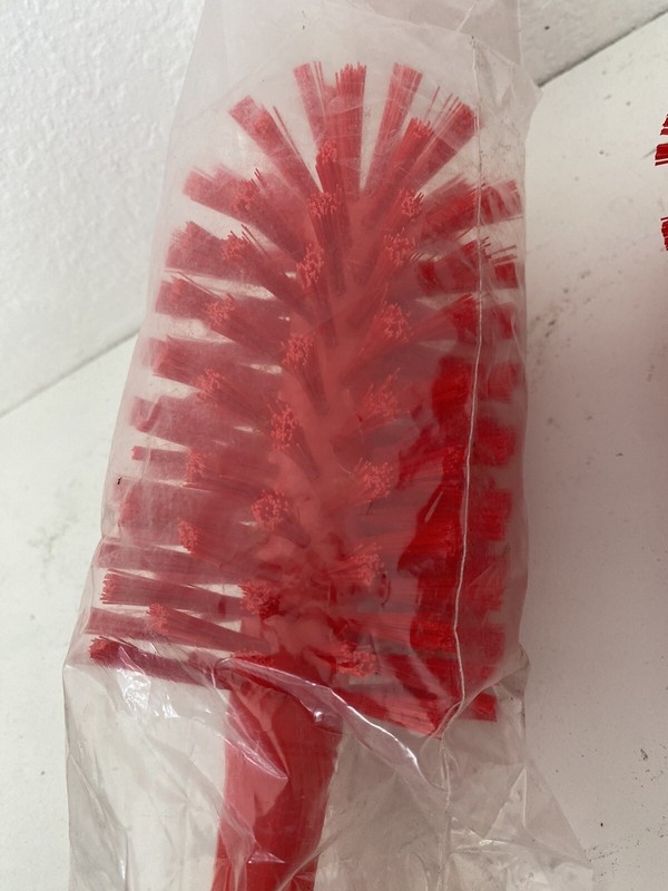 Lot Of 2 Vikan 5381904 3 1/2 In W Bottle Brush, Stiff, 10 1/4L Handle, 6 1/2l gallery