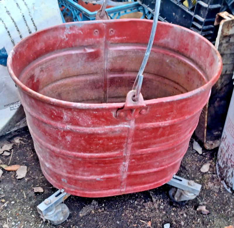 Vintage Galvanized Steel Oval 5 Gal Mop Bucket on Casters, Great Decor