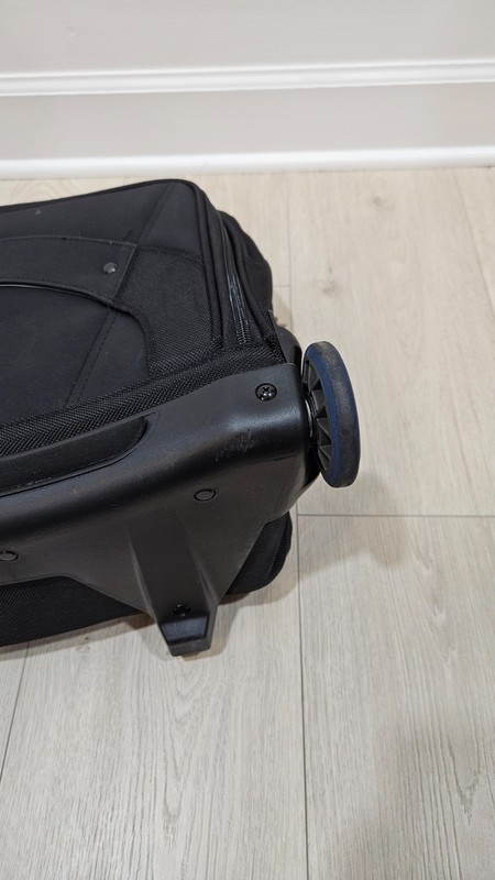 Kensington Contour Roller Wheeled Ergonomic Computer Bag - Black K62348 gallery