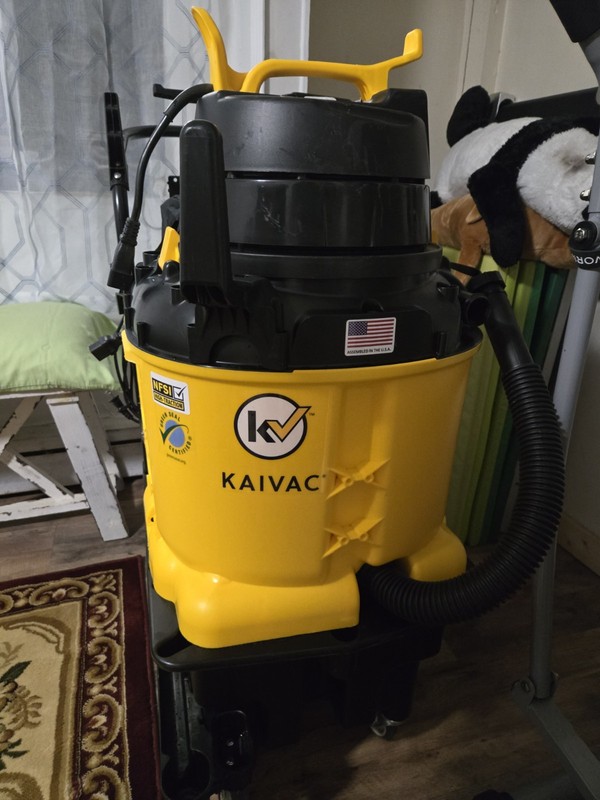 Kaivac KBS Battery Powered Cordless Wet/Dry Canister Vacuum Cleaner Yellow